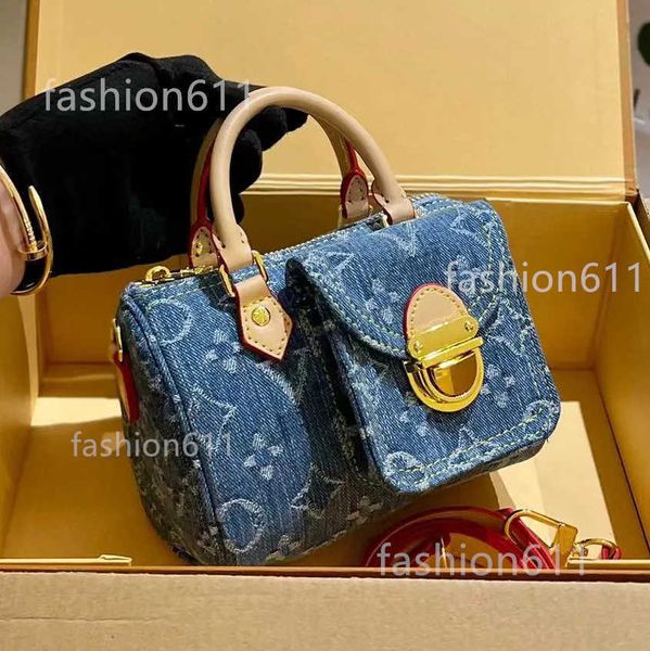 Sacs à bandoulières LouiseviUeUtionbag Denim Blue Handbags Femmes Vintage Designer Sacs d'épalsine Pourse Taps Old Flower Handbag Crossbody Bag Lui 6798