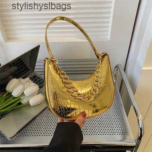 Sacs à bandouliers Luxury Luxury Cuir Handbag Chain Sac à bandoulière Femme Bureau Fête Elegant Fashion Diamond Embrayage Nouveau H240528