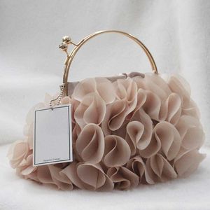 Schoudertassen Luxe Satijn Bloemen Bruid Feestavond Clutch Vrouwen Bruiloft Portemonnees en Handtassen Kleine Ketting Designer 230426