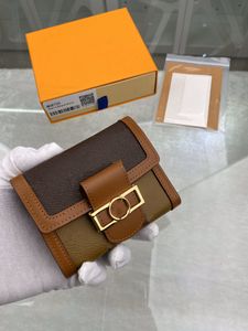 Sacs à bandoulières Luxurys Designer Sacs portefeuille féminin Top Deux-Bold Pocket M68725