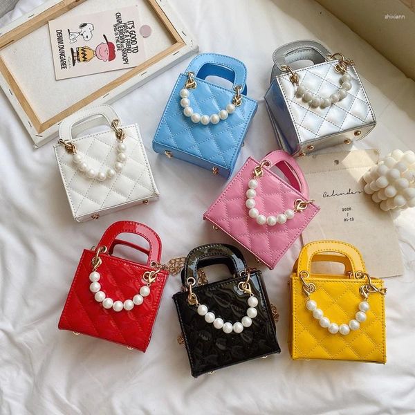 Bolsos de hombro mini diamante bolso de celosía chicas mango de perlas cadenas bolso de patente de patente bordado bordado princesa princesa