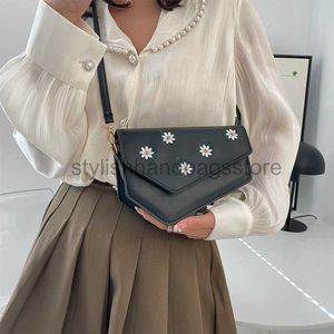 Sacs à bandoulière Netizen Little Fairy One Shoulder Underarm Bag New 2023 Version coréenne Foreigner Broderie Flap Set Bag Small Body Bagsstylishhandbagsstore