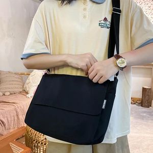 Schoudertassen originele aizatly messenger tas Koreaanse mode met hoge capaciteit student ins ins paar middelbare scholieren