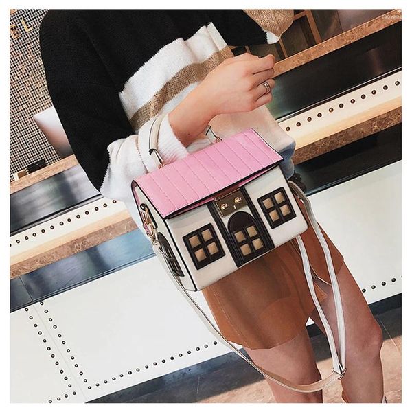 Bolsos de hombro Personalidad Bolsos de cuero en forma de casa 2024 Fashion Creative Girl Messenger Crossbody Bag Bolsa Feminina