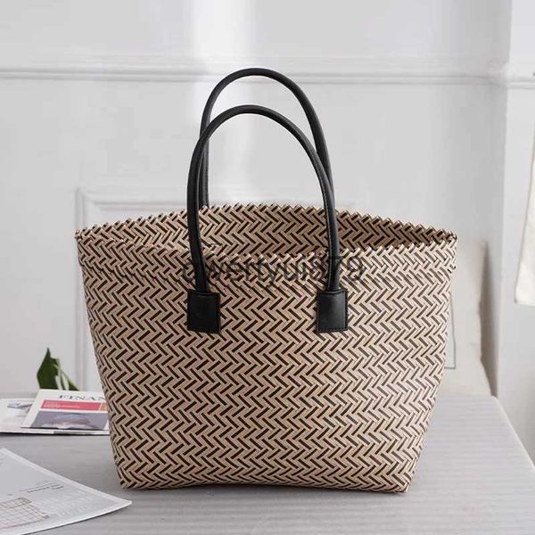 Bolsos de hombro Bolso de mujer de moda de rayas de comercio exterior de plástico y tejido nuevo almacenamiento de plástico empapado andbagqwertyui879