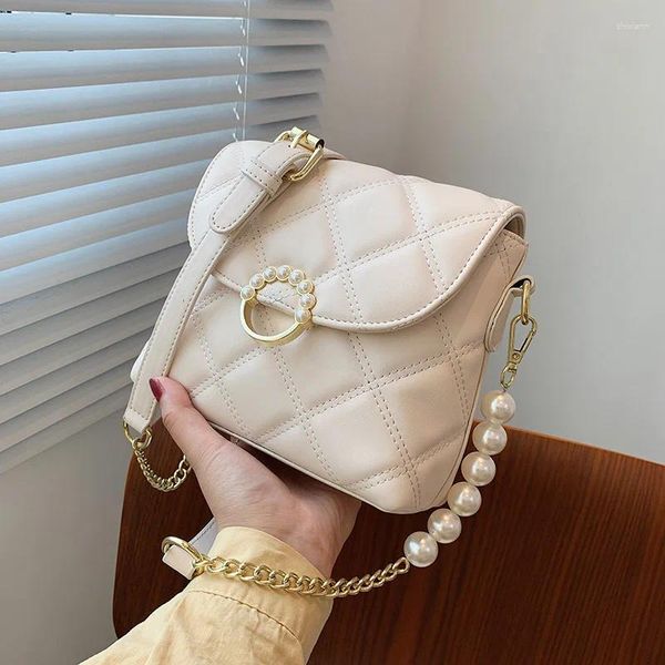 Sacs à bandouliers Pu Lingge Small Leather Crossbody for Women 2024 Pearl Design Fashion Ladies Classic Luxury Chain à main et Purse