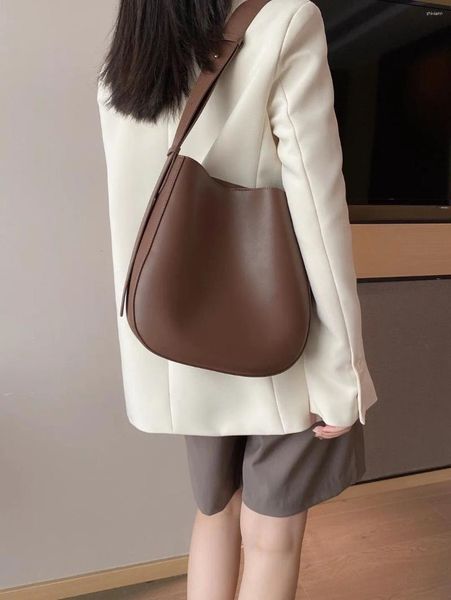 Sacs à bandoulière véritable sac en cuir véritable 2024 Design Vintage mode seau sac à main femmes épaule dame bureau bandoulière