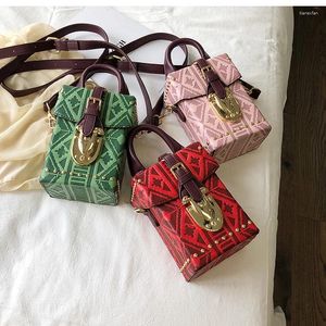 Bolsas de hombro Bolsa de caja punk retro para mujeres Crossbody Solid Color Ckan Bag 2024