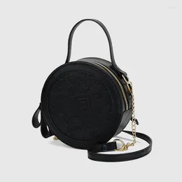 Schoudertassen rond crossbody messenger mini zadel eenvoudig handle tas 2024 luxe trends designer handtassen en portemonnees