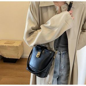 Sacs à bandoulière petit seau en cuir PU pour dames mode sacs à main portables Vintage Style coréen messager sac pour femmes bon