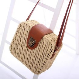 Bolsos de hombro Balas de paja tejidas para mujeres Bolsos idílicos Bolso dulce Satchel Rattan Beach Messenger