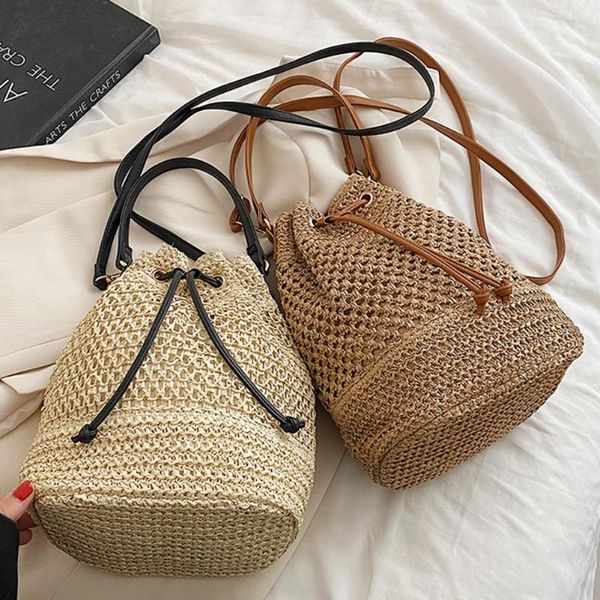 Sacs à bandoulière Sac seau en paille avec poignée supérieure d'été, sangle réglable, mode décontractée, simple, portable, élégant pour les vacances du week-end