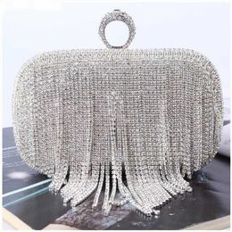 Schoudertassen Kwastje Diamanten Avond Vinger Ring Kleine Clutch Ketting Een Kant Strass Party Bruiloft Handtassen 230426