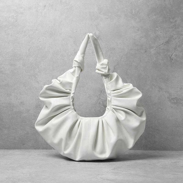 Sacs à bandoulière sacs sous les bras mode vent paresseux froissé conception minoritaire personnalisé simple sac à main été nouveau messager sac en cuir souple pour les femmes 220909