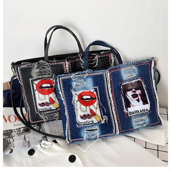 Bolsas de hombro Denim para mujeres 2024 Bolsa de viaje con estampado labial femenino Jean Blue Retro Mujer Messenger Crossbody Lipstick