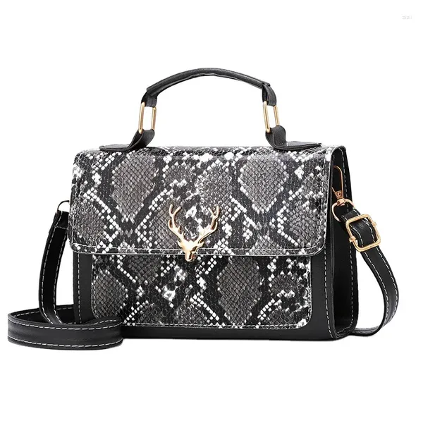 Sac à bandoulirs Sac à écharpe pour femmes 2024 mode simple SANGLE SPAN MAIN MAINS CROSSBOCK Hands pour sacs à main en cuir et Pochette Femme