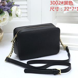 schoudertassen vrouwen damesketen crossbody tas mode lederen handtassen vrouwelijke beroemde designer portemonnee handtas 22 cm