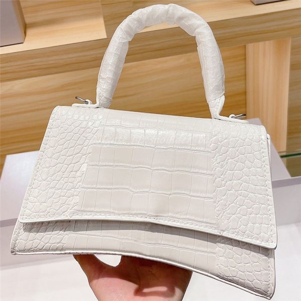 Sac à bandoulière Sac à main Sac à main Mini Totes Hasp Plain Weave Lettres Demi-Lune Alligator Crocodile Portefeuille Sac à dos Femmes Designers de luxe Sacs 2022 Sacs à main