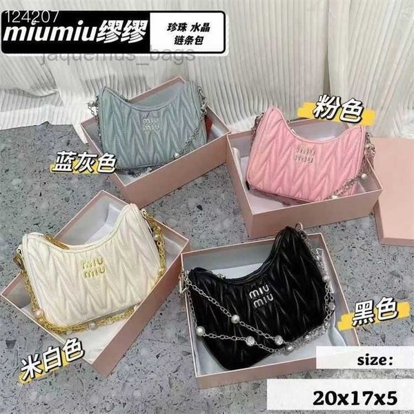 Shoulder Evening s Miu Crystal Chain 2023 New Pearl Crescent plisado Water Diamond Soft Leather Underarm Crossbody Bag