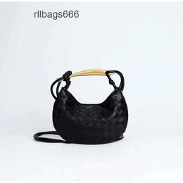 Handal Smal Diseñador de mango grande Venata Venata Bolsas de gama alta Single Bottegs Classic Designer Bag Bag Weave Sardine Purse High Lig Y78W