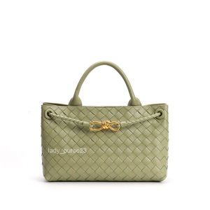 Épaule Venata Mode Est/Ouest Grand Andiamo Fourre-tout Femme Femme Capacité Sac Classique Totes Botegas Sacs d'été 2023 Tissé Nouveau One High Grade Straddle LR9Y