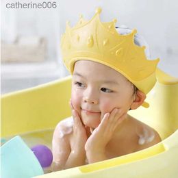 Cuffie per doccia Baby Shower Cuffia morbida Visiera da bagno regolabile Shampoo Cappello Protezione per le orecchie Bambini Durevole Sicuro Lavaggio dei capelli per bambini Proteggi copricapoL231110