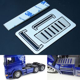 Zijrok metalen decoratieve platen pedaal skidplaat voor 1/14 Tamiya RC dump truck scania R620 R470 R730 auto -accessoires