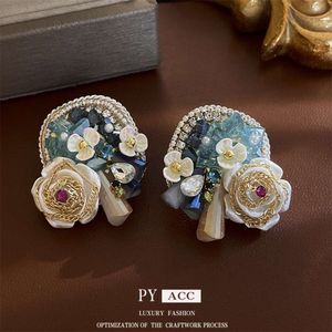 Sier Needle Pearl Set Diamond Crystal Flower Palace Style Tempérament Personnalisé Moucles d'oreilles pour femmes