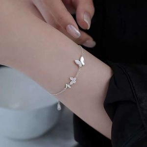 Bracelet papillon plaqué Sier S pour Bracelet cadeau léger meilleur ami pour femmes, conception Unique, Bracelet artisanal de haute qualité ier,