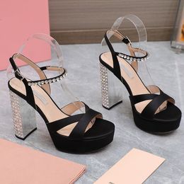 Sier Sandalen Dames Ontwerpers Schoenen Mode Kristal Strass Platform Hakken Topkwaliteit Echt Lederen Schoen 13CM Hoge Hakken Dames Sandaal Fabrieksschoeisel