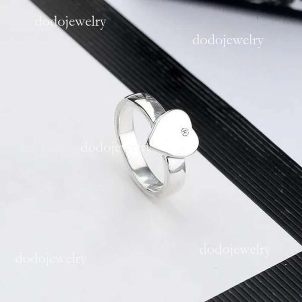 Sier Titanium Sier Love Designer Bijoux Hommes et Femmes Spirit Heart Rings Party Fiançailles Confession Anneaux de Mariage avec Boîte Verte Tailles 5-11