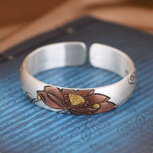 Sier avec artisanat doré, conception de niche en fleur de lotus Emed, bracelet Sier de style ethnique, bracelet féminin