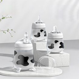 Siliconen babyvoeding fles schattige koe die moedermelk imiteert voor geboren baby anti-colic anti-choking melkvoedingsvoorraden 220512