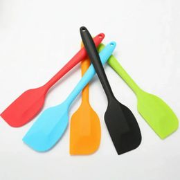 Spatule à crème pour gâteau en Silicone, grattoir à mélanger, cuillère, outil de cuisson de cuisine