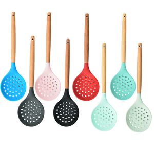 Colador de cocina de silicona Antiadherente Resistente al calor Mango de madera Colador Cuchara Skimmer Colador Cocina Herramienta de cocina LX5322