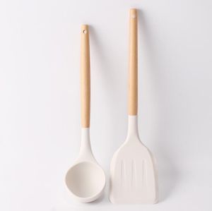 Siliconen kookgerei Keuken Spatuls en soeprolset 2 pc's houten handgreep Nontoxisch BPA gratis siliconen keukengadgets gebruiksvoorwerp voor anti -aanbak kookgerei