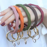 Silicone Keychain Bangle Party Faven Lignes g￩om￩triques Bracelets de porte-cl￩s Round Course de trousquets avec bracelet ￠ anneau circulaire BH7580 TQQ