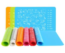 Siliconen matten Kinderen educatieve handschriftmat kleurrijke plaats Mat alfabet dieren kussengrootte 3040 cm multifunctionele tafel mat YP9702384339