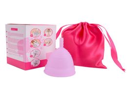 Tasses menstruelles en silicone Les gobelets menstruels à l'épreuve pour femmes 039 peuvent remplacer Tampons6419371