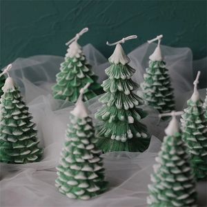 Moule en silicone pour faire des bougies parfumées DIY Cadeaux de Noël Arbre de Noël Flocon de neige 220611
