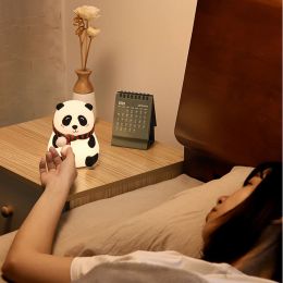 Silicone panda taper léger rechargeable LED Nightlight Couleur de décoration de chambre à coucher modifiable lampe d'atmosphère pour les enfants cadeau de vacances aux enfants