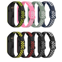 Sangles de Sport en Silicone pour Samsung Galaxy Fit 2 FIT2 SM-R220, Bracelet bicolore, montre intelligente, Bracelet de montre Correa