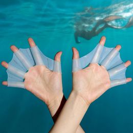 Silicone nageurs de natation Flipper hommes femmes enfants nage de natation sport professionnel d'entraînement des gants de doigt à main