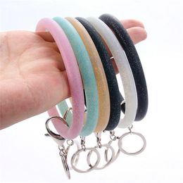 LLavero de muñeca de silicona, pulsera de purpurina a la moda, llavero deportivo, pulseras, brazalete, llaveros redondos, llavero grande O, joyería