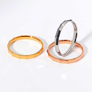 Silin Koreaanse versie Koreaanse minimalistische regel gesneden ring voor beste vriendin meisje koude en onverschillige stijl geborduurde bamboe titanium stalen ring