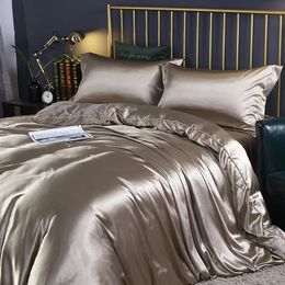 Ensemble de literie en soie avec housse de couette, drap de lit plat et taie d'oreiller, drap de lit en Satin de luxe, couleur unie, King Queen, taille double, 240228