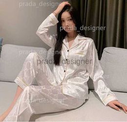 pyjamas en soie femmes designer de luxe pyjamas en soie de glace femmes printemps automne cardigan à manches longues ensemble G grille vêtements de maison en soie véritable ensemble d'extérieur d'été