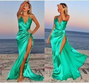 Silk Satin Robe de bal vert romantique jade vert long arrière sans arrière longueur du sol sexy plage côté fente de fête fendue robes de soirée us