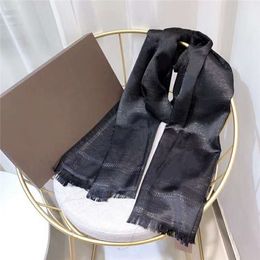 Foulard en soie mode homme femmes 4 saisons châle écharpe lettre foulards taille 180x70 cm 6 couleurs de haute qualité