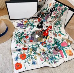 Silk Scarf Dames Spring Summer Silk Classic Letter Patroon Designer sjaal sjaal sjaal met unieke letter muziek kleur gevoel zachtjes zacht 90*90 cm